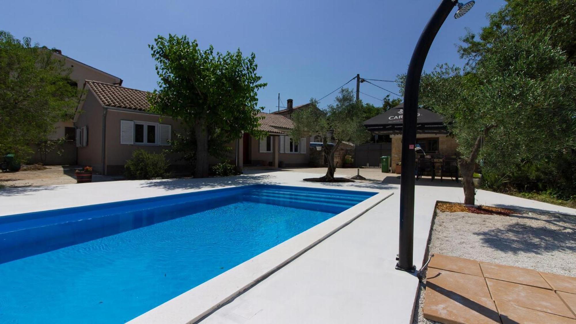 Ferienhaus Aqua Mit Pool Jadreški Exteriör bild